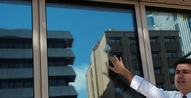 Τoυρκία: Σύλληψη υπόπτου για τους πυροβολισμούς κατά της πρεσβείας των ΗΠΑ